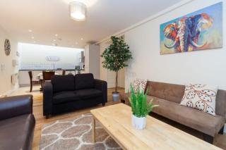 Characterful 2 Bedroom Apartment in Brixton - Londra - 1
