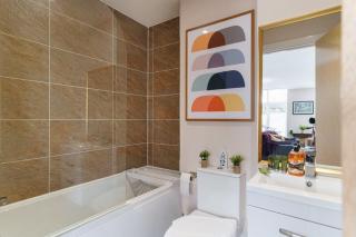 2 Bedroom Modern Apartment in Manchester - Manchester - 6