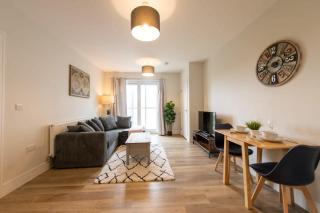 Fantastic 1 Bed Apartment in Crawley - Crawley - 2