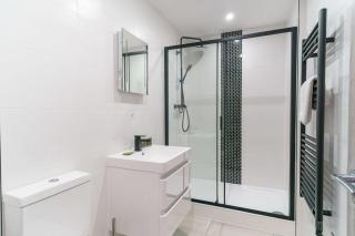 Modern 1 Bedroom Apartment in Preston Centre - Preston - 6