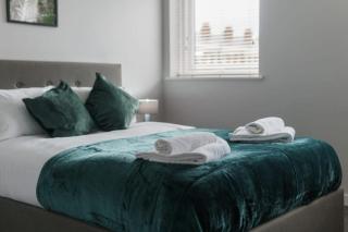 Modern 2 Bedroom Apartment in Liverpool - 8