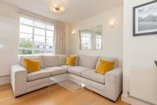 Bright & Spacious Top Floor Apartment in Chelsea - London - 4