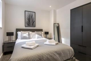 Modern 2 Bedroom Apartment in Central Hull - 1