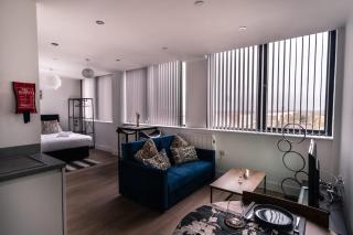 Stay Zeni, Alexandra Rise Manchester Fab Studio - 6