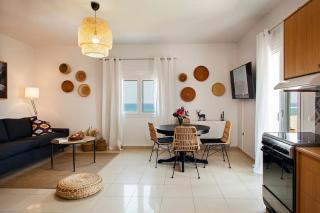 Coastal Key Penthouse Overlooking the Sea - 3