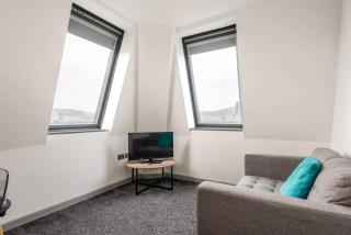 Modern 1 Bed Budget Apartment in Central Halifax - Halifax - 0