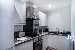 Central Liverpool 1 Bed Apartment w Balcony - Liverpool - 9