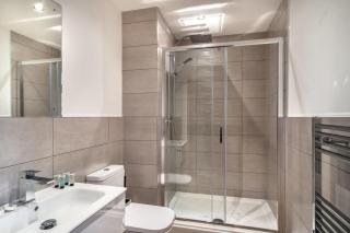 StayZeni, Alexandra Rise Manchester Sleek 1 Bed - Manchester - 7