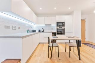 Smart 1 Bedroom Apartment in Central Birmingham - Birmingham - 8