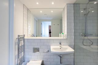 Stylish 1 Bed Apartment in Manchester City Centre - 1