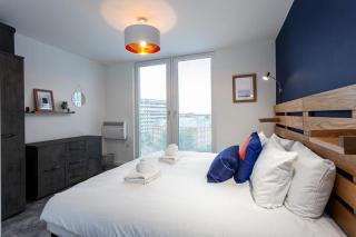 Modern 2 Bed Flat 5min to Old Trafford Stadium - Manchester - 8