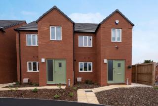Cosy 3 Bedroom Home in Birmingham with Garden - Birmingham - 2