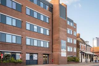 Lovely 1 Bedroom Apartment in Eastleigh Town Centre - Eastleigh - 8