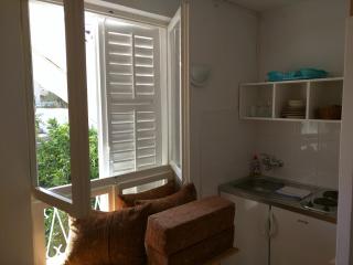 Apartment Bugenvila - Vrboska - 2