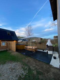 JANICKA CHATA - Trybsz - 7