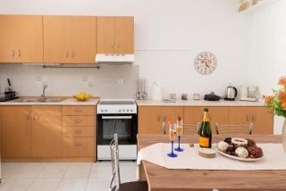 Atlantic Cave Haven-Seaside, Fully Equipped - Kolymbia - 5