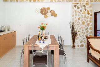 Atlantic Cave Haven-Seaside, Fully Equipped - Kolymbia - 3