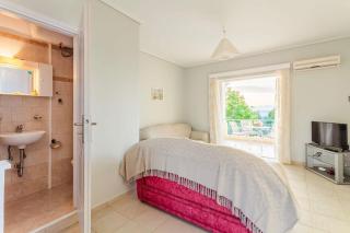Seaview Terrace Haven-Perfect Location By The Sea - Kalamáta - 1