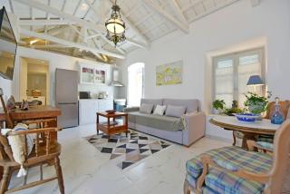 A Sea-licious Vacation - Chic & Style in Hydra - Hydra - 9
