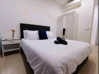 Arcoris Mont Kiara 23#Main Street Walking Distance#Sunway 163#2 Bedroom Balcony 2-4Pax - 5