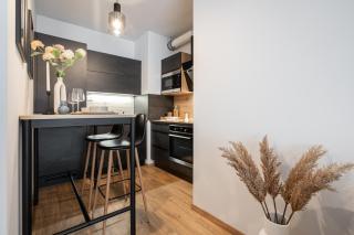 Blooming Budapest Apartment with free underground parking - Budapest - 4