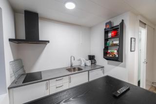 Day Dream Central Akureyri Basement Studio - 5