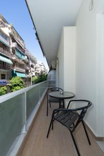 Contemporary apartment made of wood and stone. - Atene - 6