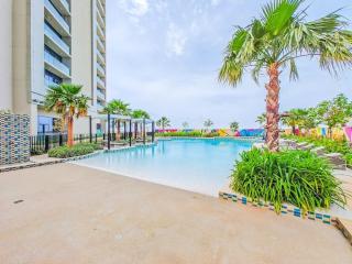 Modern and Cozy Condo With Unobstructed City Views - Dubai - 0