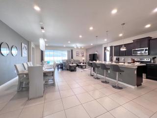 Luxurious Pool Home with Private Pool-2061LC - Davenport - 7