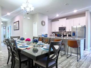 Spacious 5Bd Pool TH Champions Gate-1610MVD - Davenport - 1
