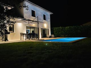Villa contemporaine avec piscine - 170m2 - Sauzet - 3