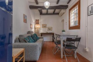 Central Apartment With Private Courtyard! - Bolonia - 5