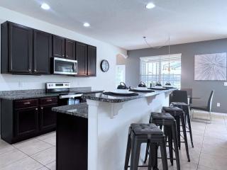 Relaxing 5 Bed Pool Home with Game Room-227YSD - Davenport - 4