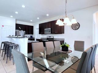 Lakeview South-Facing Pool & Spa-Game Room-Resort Near Disney 227 - 1