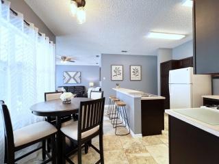 Lovely Spacious 4 Bed Pool Home with Spa-5330CVL - Kissimmee - 2