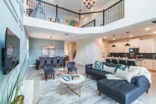 Fabulous 5Bed Pool Home Private Pool and Spa-700SS - Kissimmee - 0