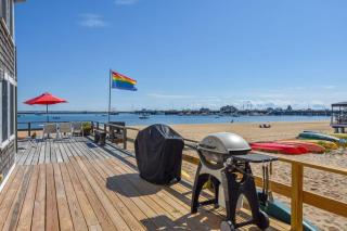 Community beach and sundeck - Provincetown - 7