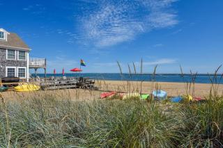Community beach and sundeck - Provincetown - 9