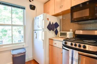 Community beach and sundeck - Provincetown - 1