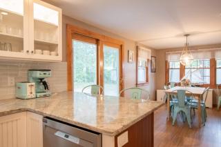 2-Min Walk to the Beach Dog Friendly - Eastham - 5