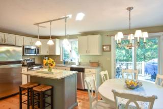 Hot Tub Central A C Dog Friendly - Eastham - 6