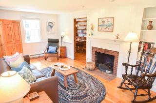 Walk to Water w Stunning Cove Views - Eastham - 8