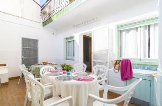 Basic Confort Apartamento Poeta marquina pb 2026 - Roses - 0