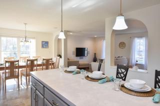 Heated Saltwater Pool Hot Tub - Eastham - 1