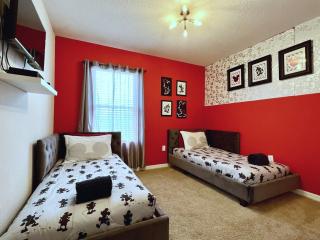 Amazing 4BR Resort Townhome w Splash Pool-4686TD - 9