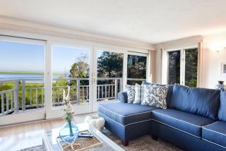 2 Min Walk to Private Beach & Boat Launch - 2