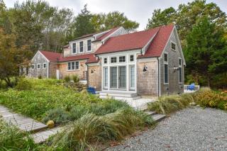 Gorgeous Renovation Walk to Water - Orleans - 7