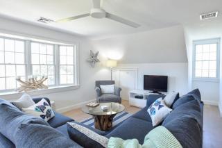 Steps to Oyster Pond Private Dock! - 9