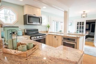 Stellar Home with Hot Tub & Movie Room - Chatham - 7