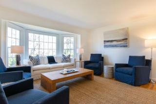 Gorgeous Home with Game Room Dog Welcome - Chatham - 8